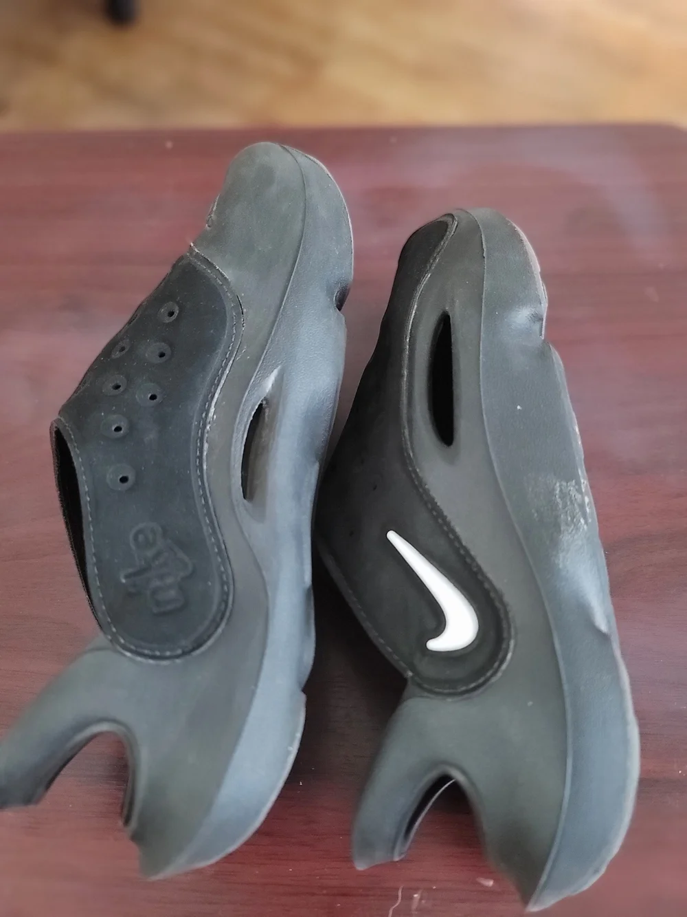 Nike Aqua Swoosh Kids